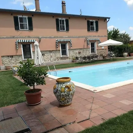 Casa Singola Con Piscina