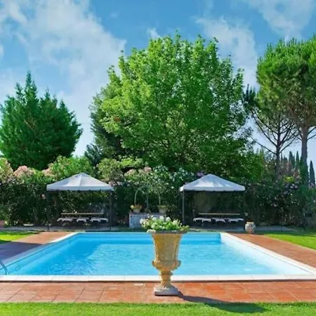 Casa Singola Con Piscina * Cannara